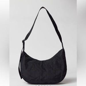 BAGGU Medium Nylon Crescent Bag